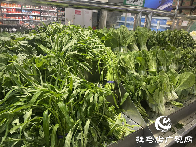 秋季蔬菜供應(yīng)充足價(jià)格穩(wěn) 市民采購便利實(shí)惠多