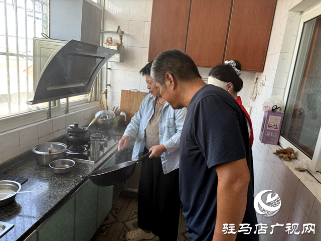 確山縣生產街社區(qū)：“再晚一步，后果不堪設想!”