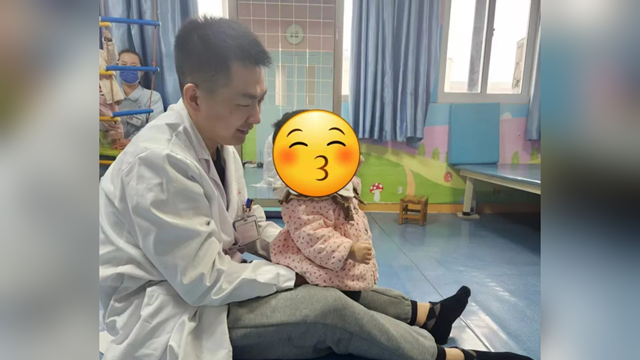  駐馬店市第一人民醫(yī)院：一面錦旗一份信賴，見證特殊兒童的成長(zhǎng)蛻變