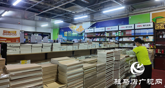 “開學經(jīng)濟”悄然升溫文具迎來“熱賣潮”