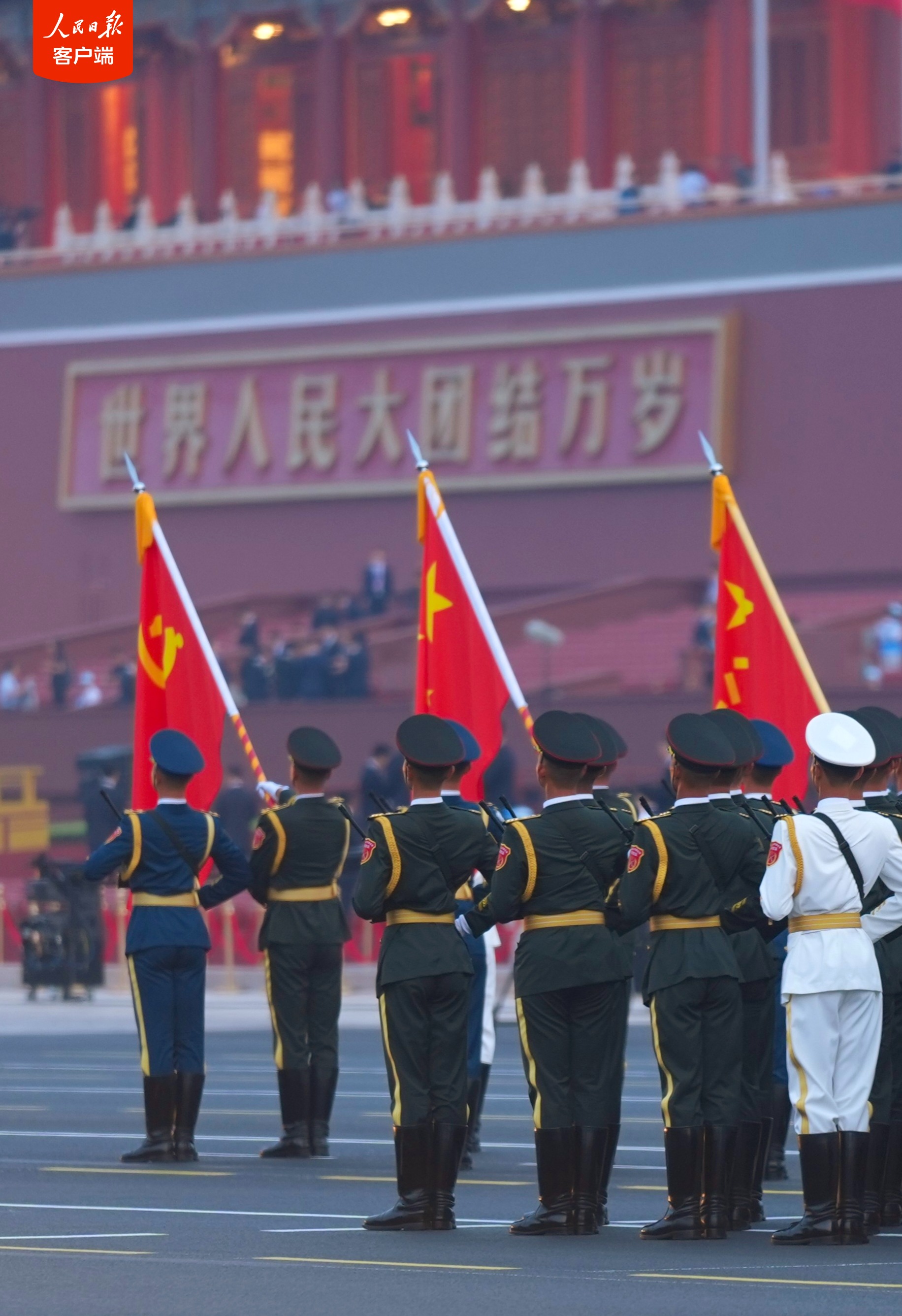 第一批復(fù)制粘貼照來了！閱兵前最新訓(xùn)練現(xiàn)場(chǎng)