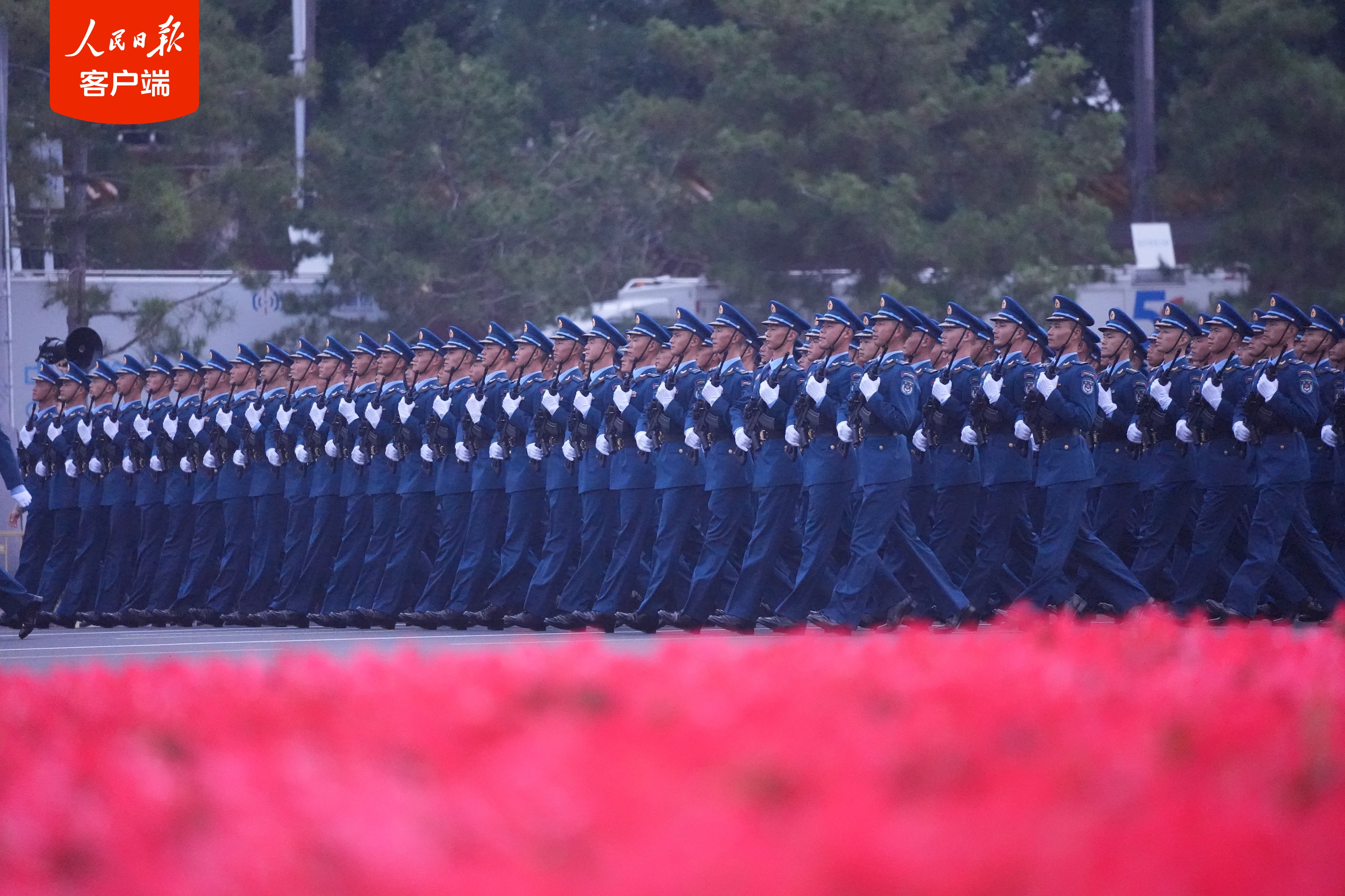 第一批復(fù)制粘貼照來了！閱兵前最新訓(xùn)練現(xiàn)場(chǎng)